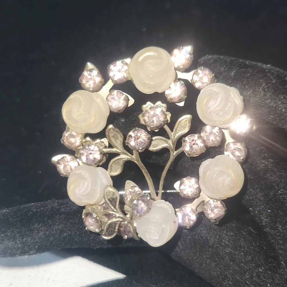 Vintage Gold Tone Wreath Brooch White Carved Roses pink Rhinestones Floral